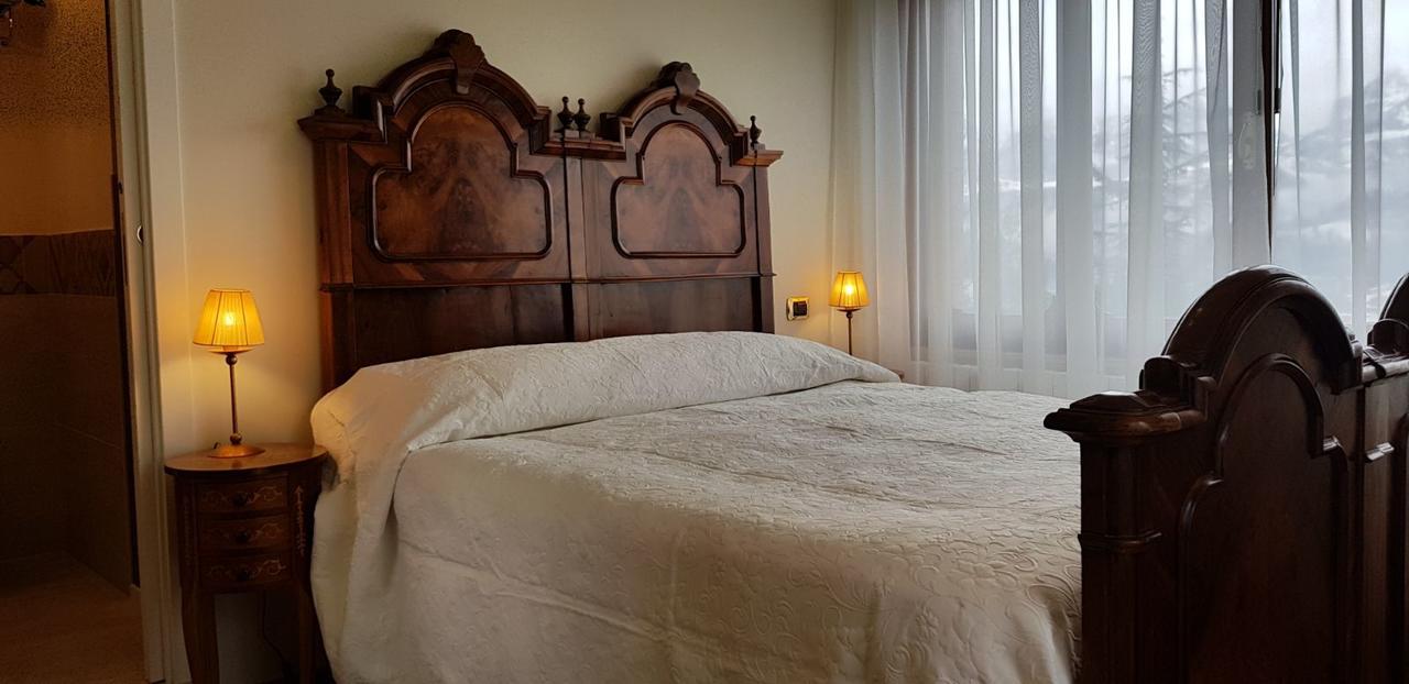 Villa delle Rose - Hotel Paradiso Amandola Esterno foto