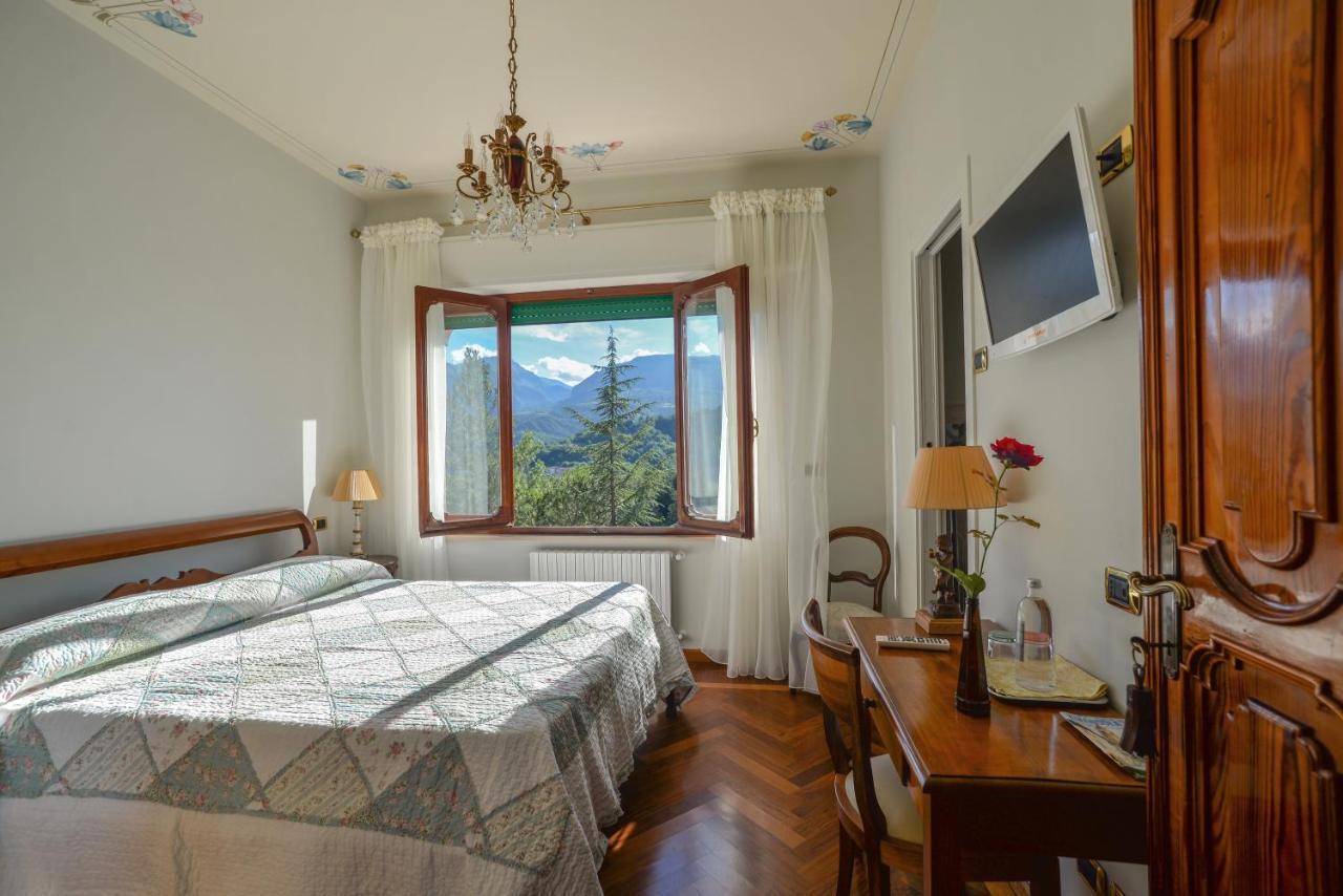 Villa delle Rose - Hotel Paradiso Amandola Esterno foto